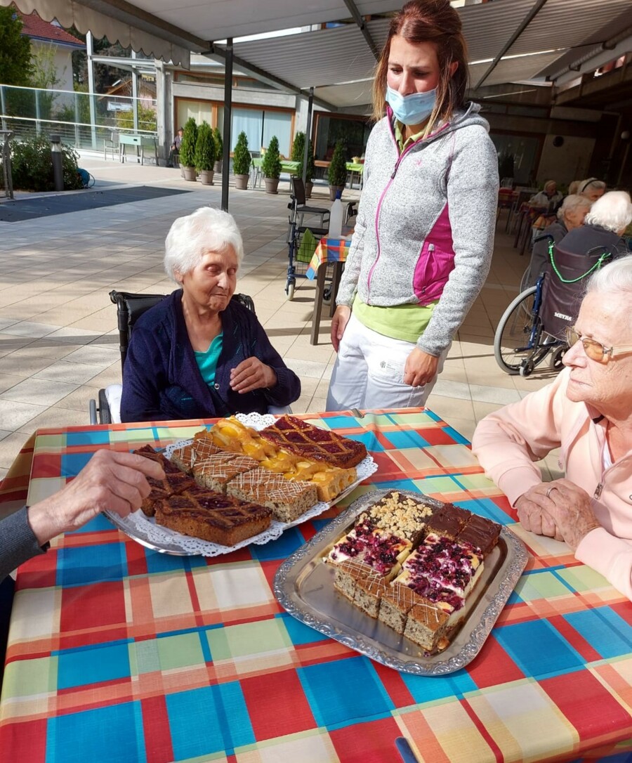 Engagement für die ältere Bevölkerung – Eine süße Überraschung