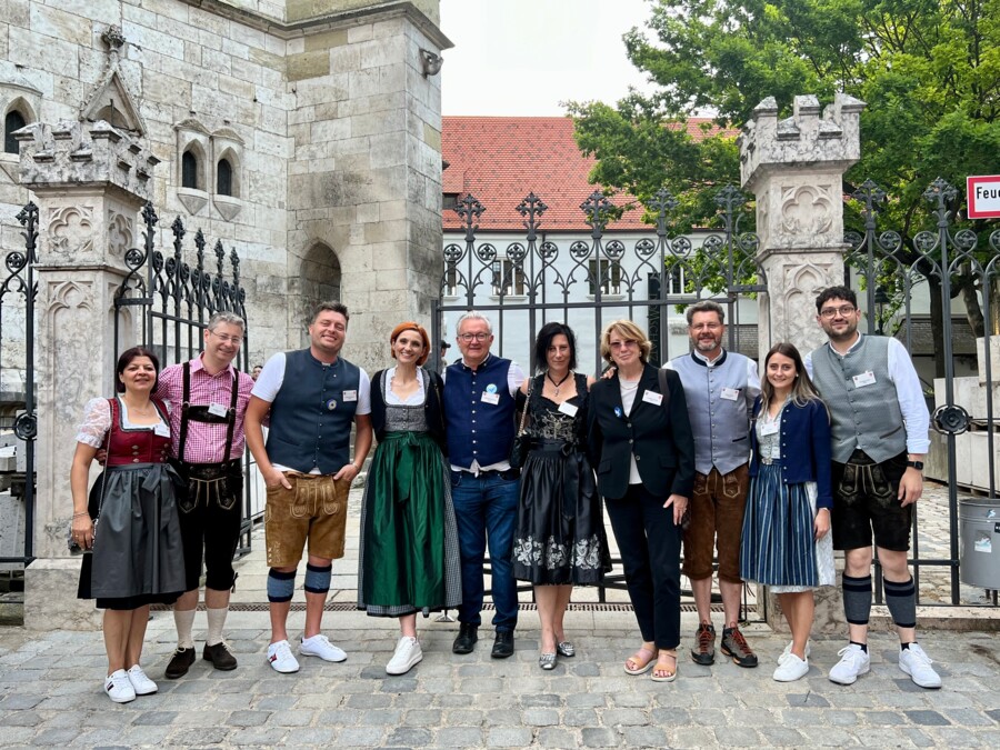 Brixner Delegation zu Gast beim Bürgerfest in Regensburg