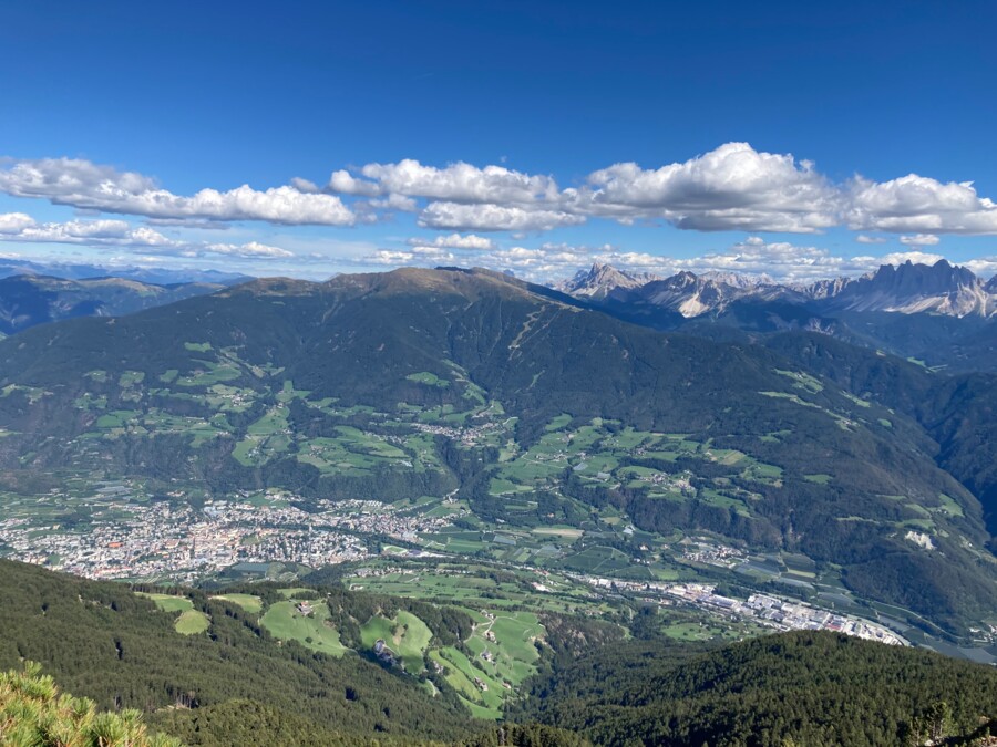 Asphaltierungsarbeiten der Gemeindestraße Palmschoß – Kreuztal
