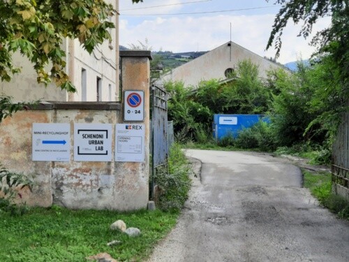 Der Mini-Recyclinghof Milland zieht um 