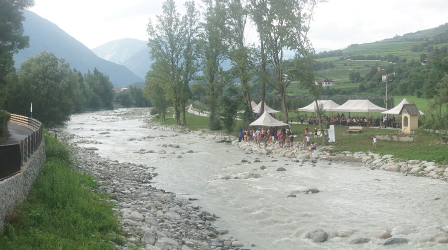 Flussfeier in Brixen