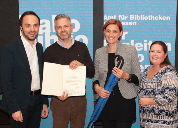 Stadtbibliothek Brixen erhält zum sechsten Mal das Qualitätszertifikat