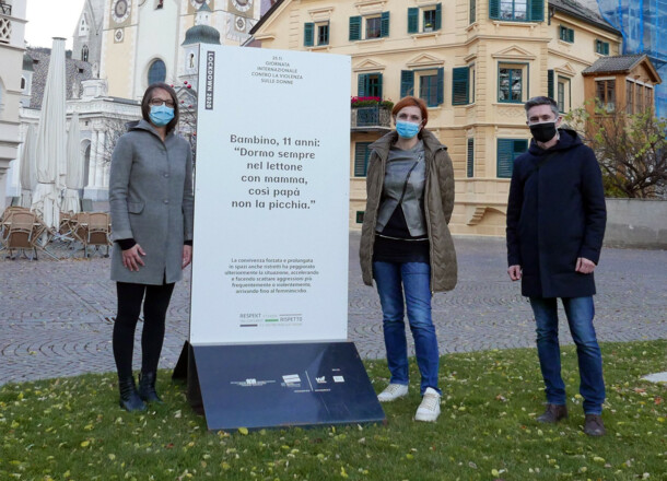 Giornata mondiale contro la violenza sulle donne - Campagna „Rispetto è il nostro pane quotidiano“ 2020