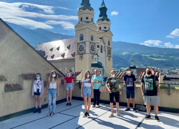 Jugendliche zu Besuch im Rathaus