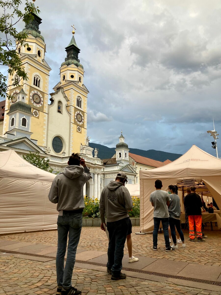 Gut besucht - 2. OPEN VAX DAY auf dem Domplatz