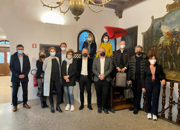 Scuola e sicurezza: incontro dei direttori delle scuole a Bressanone con i rappresentanti comunali