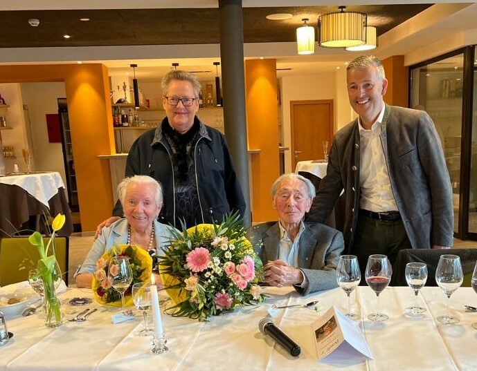 Die Feier des 100-jährigen Rudi Behrens