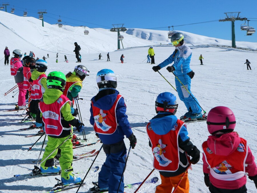 corsi collettivi Scuola di Sci e Snowboard Plose