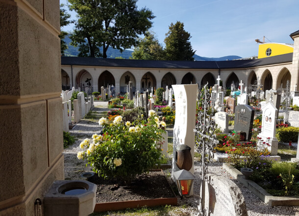 Chiusura cimitero cittadino a causa risanamento