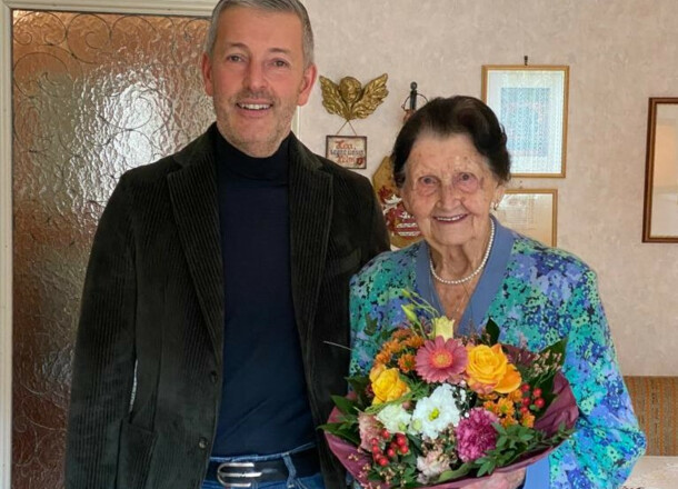 Brixens älteste Bürgerin feiert ihren Geburtstag