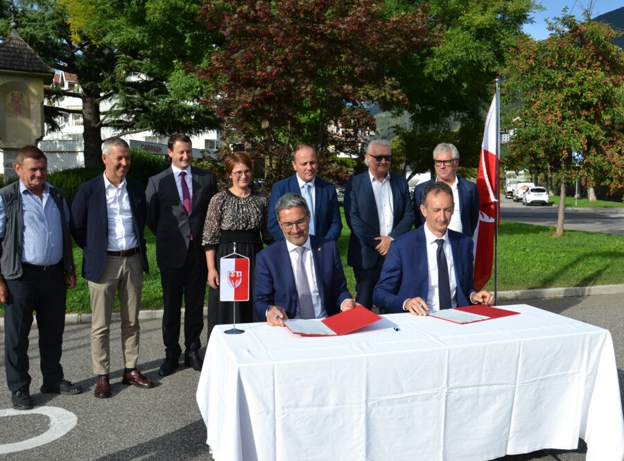  Hochspannungsnetz: Land und Terna unterzeichnen Vereinbarung